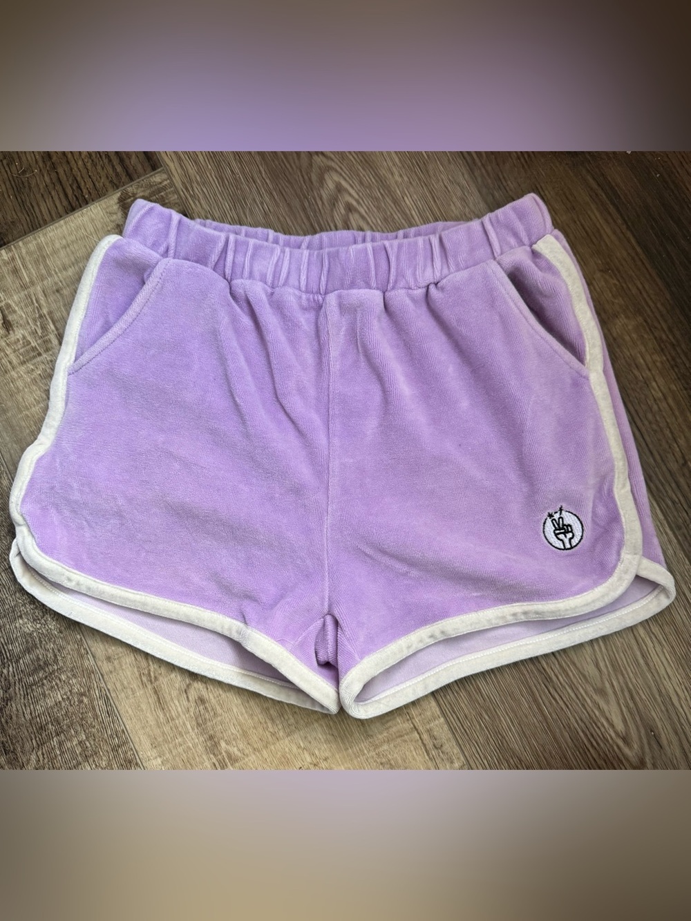 Girls Lavender Velour Athletic Retro Shorts M(7/8)